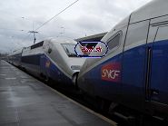 Spravy TGV Duplex . 231 + 254 v st. Paris Gare du Lyon ( JM - 20. III. 2006, 16:24:48)