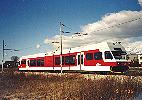 EMU 425.951-1 po�as jazdy z RD Poprad do �st. Poprad-Tatry (TE�) 15. III. 2001