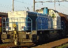 Ru�e� ZSSK 210 071-7 + akumul�torov� voze� ZSSK 010 007-3 + ru�e� LTE 2170 001-8 ( zara�uj�ca �el. spr�va: �BB )