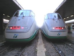 2 súpravy ETR 500 v žst. Roma Termini