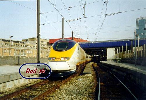 Súprava TGV Eurostar v žst. SNCB/NMBS Bruxelles Midi/Brussel Zuid (© Martin ROTTMANN - Február 1999)